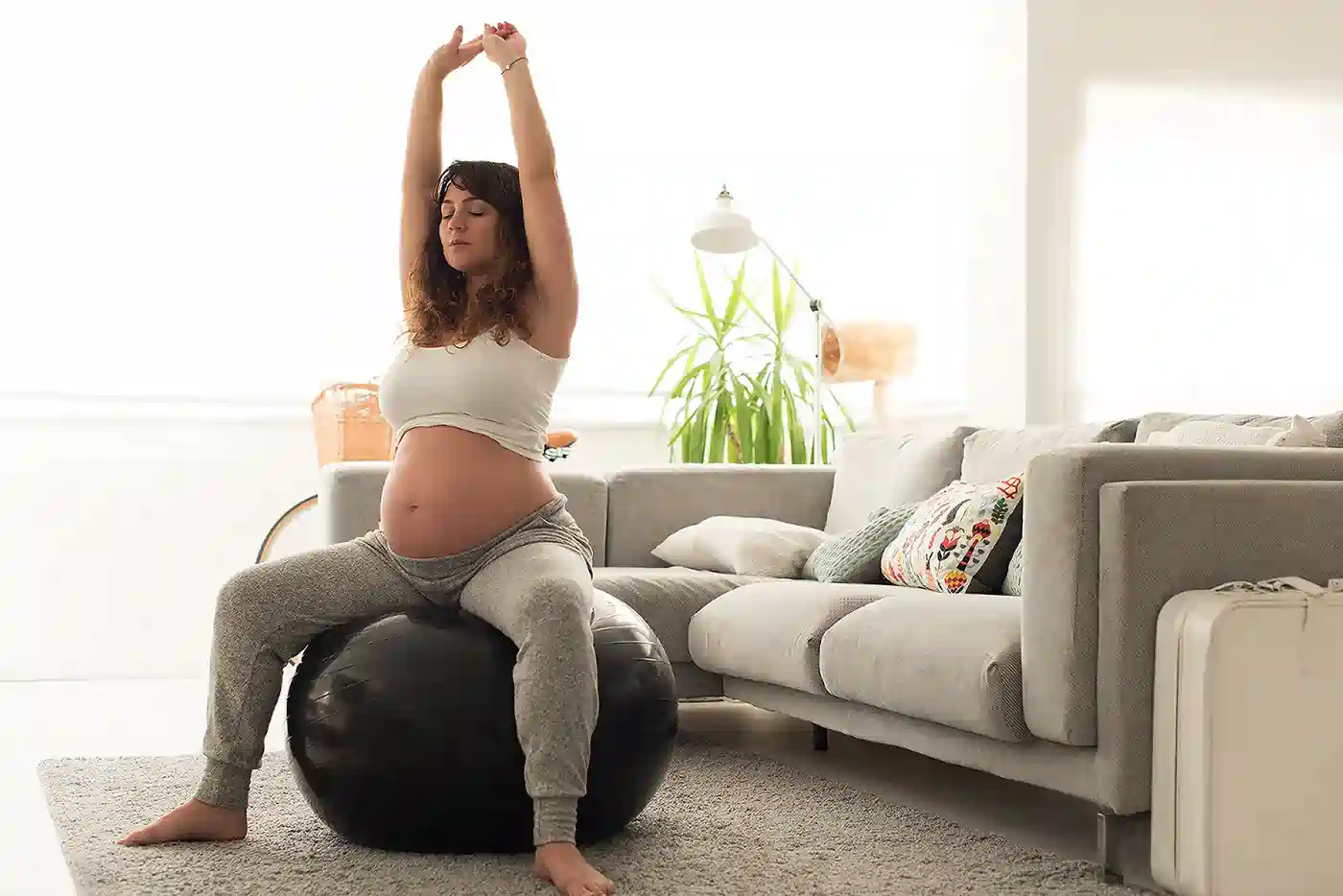 How to Support Your Core Safely During Pregnancy Sydenham